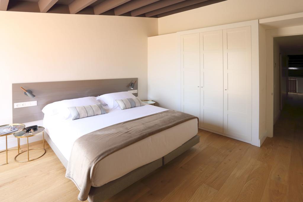 Apartaments Placa Del VI Girona Eksteriør billede