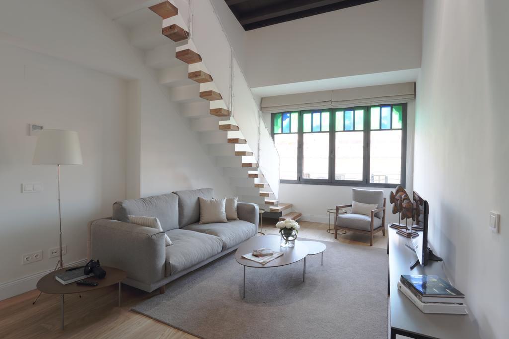 Apartaments Placa Del VI Girona Eksteriør billede