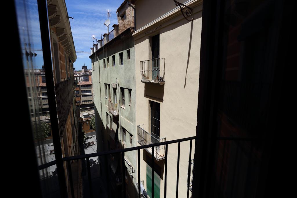 Apartaments Placa Del VI Girona Eksteriør billede