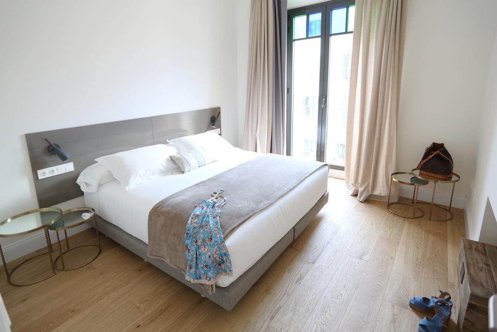 Apartaments Placa Del VI Girona Eksteriør billede