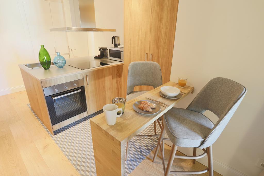 Apartaments Placa Del VI Girona Eksteriør billede